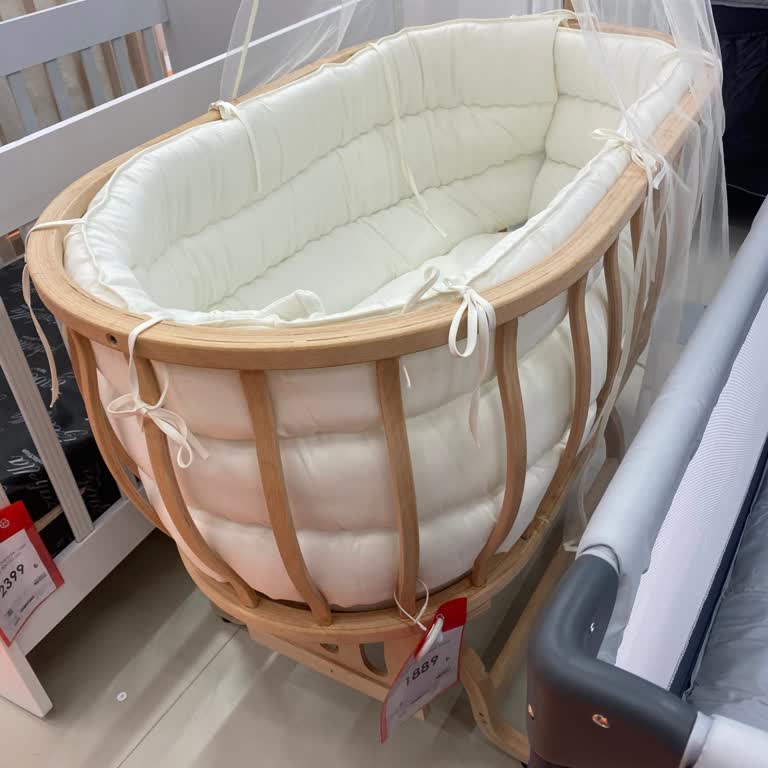 E-Bebek Mağazasında Satılamayan Bebek Beşiği Görseli Müşterileri Yanıltıyor