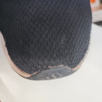 FLO Mağazasından Alınan Adidas Galaxy Run Ayakkabısında Hızlı Bozulma, Değişim/İade Talebi