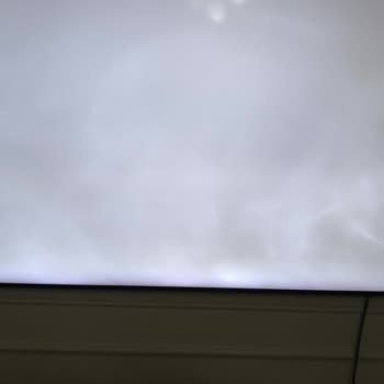 Samsung 65Q70C Televizyonda Ekran Gölgelemesi Ve Servis Hatası