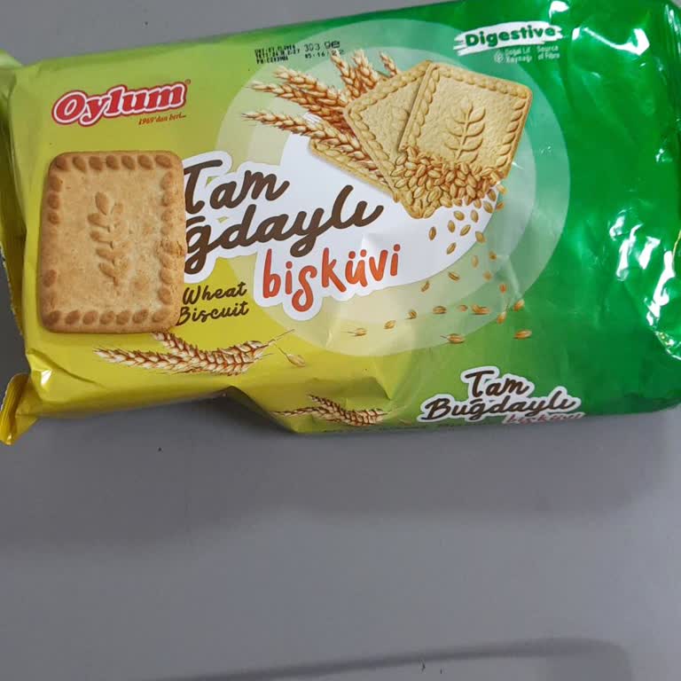 A101 Mağazasında Oylum Tam Buğdaylı Bisküvi Kötü Tat Ve Aşırı Yağ Kokusu