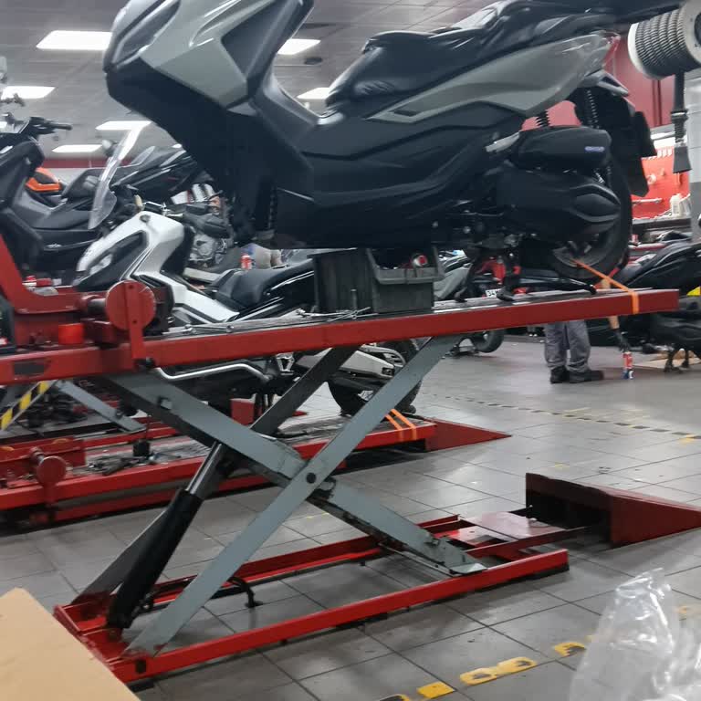 Honda Forza 250 Modelinde Fabrika Hatası Ve Belgesiz Servis Şikayeti