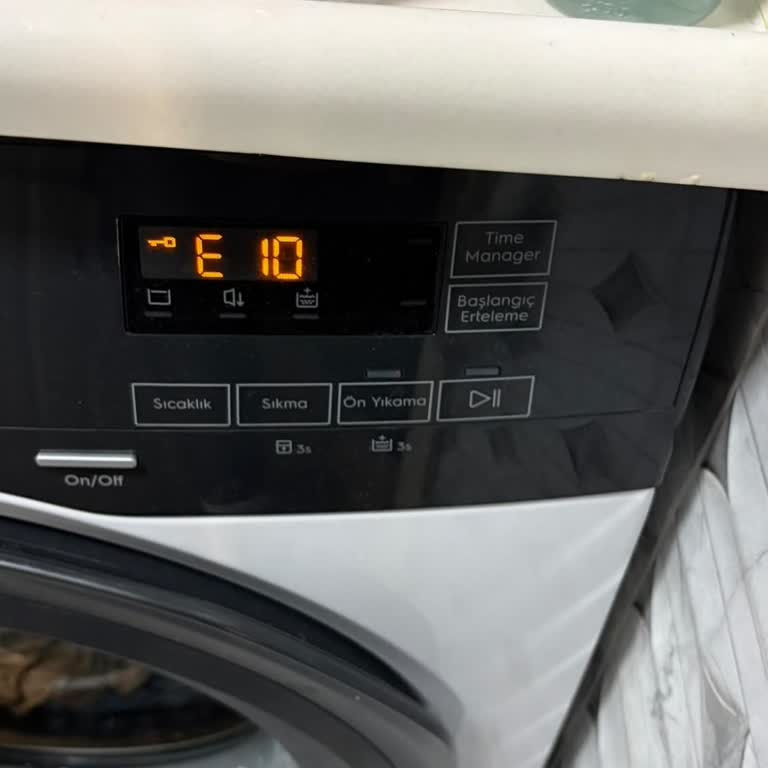 Media Markt'tan Electrolux Çamaşır Makinesinde Sürekli E10 Hatası Ve İade Talebi
