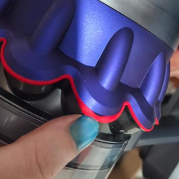 Dyson Gen5 Süpürge Garanti Kapsamındaki Arızalar Çözülmedi, Yanlış Parçalar Gönderildi