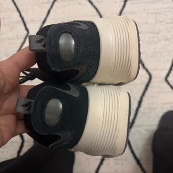 Skechers Kadın Sneakers İç Taban Hatası Ve Renk Solması Nedeniyle İade Reddi