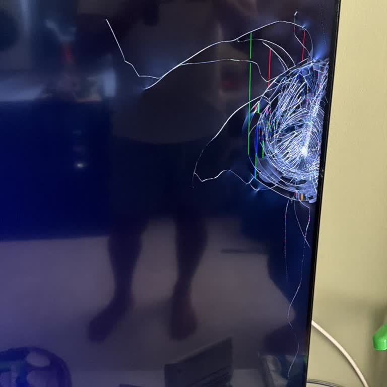 TCL Televizyon Ekran Değişiminde Fiyat Belirsizliği Ve Uzun Süreli İletişimsizlik