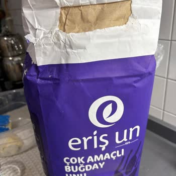 Eriş Un Paketi İçinde Siyah Böcekler Ve Hijyen Endişesi