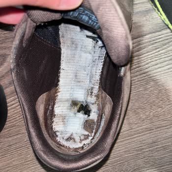 6 Ayda Aşırı Aşınma Gösteren Lumberjack Ayakkabısının Üretim Hatası Kabul Edilmedi