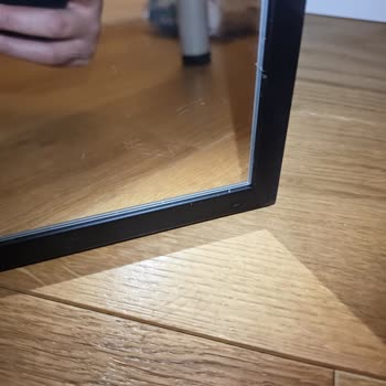 Kusurlu Ayna İadesi İçin Üç Kez İade Talebi Ve Lojistik Sorunu
