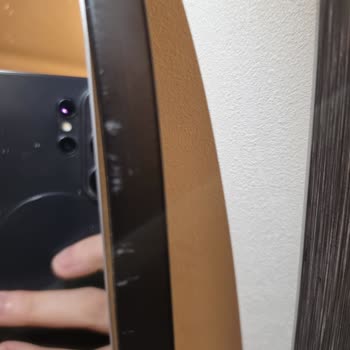 Kusurlu Ayna İadesi İçin Üç Kez İade Talebi Ve Lojistik Sorunu