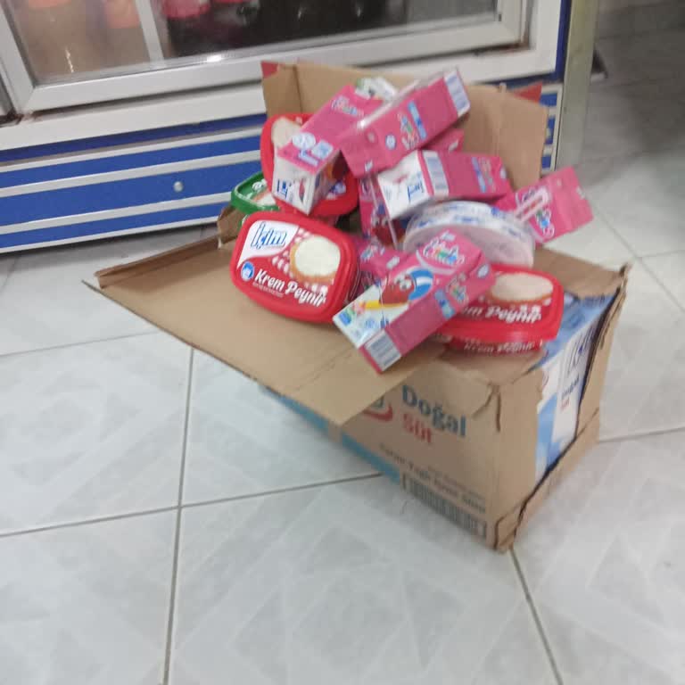 İçim Ürün İadelerinin Alınmaması Ve Satış Durdurulması Bakkalı Mağdur Etti