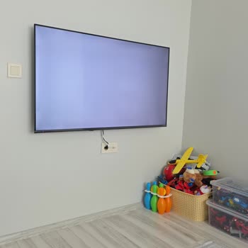 LG Televizyonda Ekran Kusuru Ve Servis Ücreti İadesi Talebi