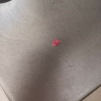 Migros Ö**** S****** Dana Kangal Sucukta Yanlış Tat, Koku Ve Yabancı Madde; Hijyen Endişesi