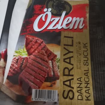 Migros Ö**** S****** Dana Kangal Sucukta Yanlış Tat, Koku Ve Yabancı Madde; Hijyen Endişesi
