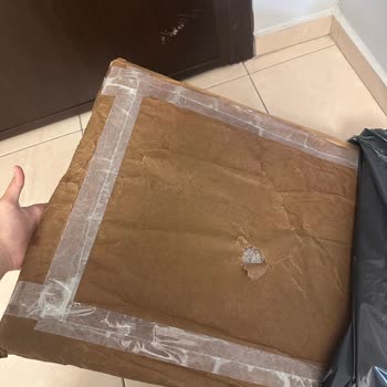 Trendyol Express'ten İade Edilen Tablo Paketi Su Almış Ve Hasarlı