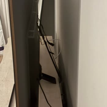 Satış Odaklı Servis Ve Uygun Olmayan 65 İnç TV Montajı Sorunu