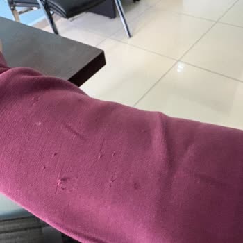 Stradivarius Eşofmanda Hızlı Yırtılma Ve Leke Sorunu: Büyük Hayal Kırıklığı
