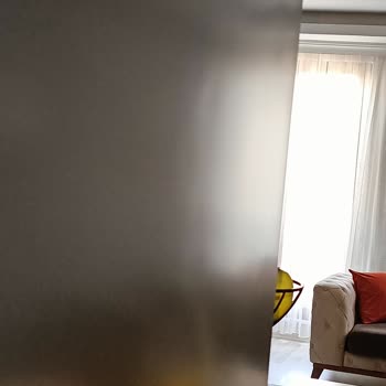 Beko 678550 Buzdolabında Kapak Çizikleri Ve Tekrarlanan Hatalı Parça Gönderimi