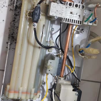 Veito Flow S 9000 Cihazı Banyoda Patladı Ve Yangın Riski Oluşturdu