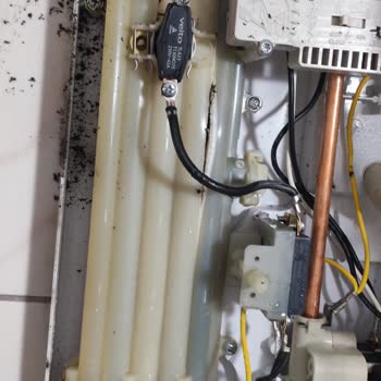 Veito Flow S 9000 Cihazı Banyoda Patladı Ve Yangın Riski Oluşturdu