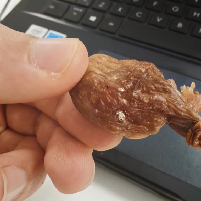 Selçuklu Şubesinde Harras Kuru İncirin Küflü Çıkması Ve İade Talebi