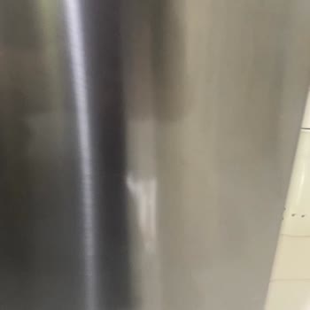 Bosch Buzdolabı Paslanma Sorunu İçin Ücretsiz Kapak Değişimi Talebi