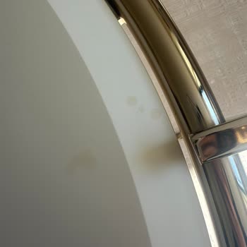 İstikbal Koltuk Ve Sehpa Renk Geçmesi Ve Lekeler İçin Değişim Talebi