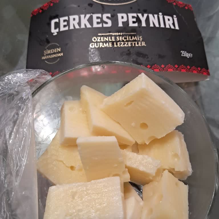 A101 Üstad Çerkez Peyniri Aşırı Tuzlu, Kalite Kontrolü Gerekiyor