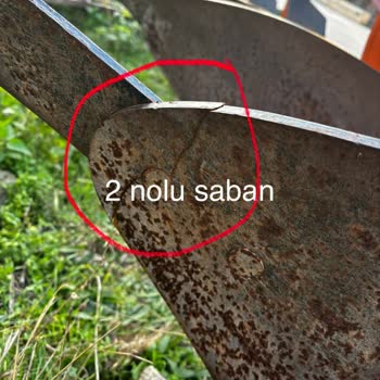 Karakaşlar Otomotiv Pullukta Kırık Parçalar Ve Çözüm Eksikliği