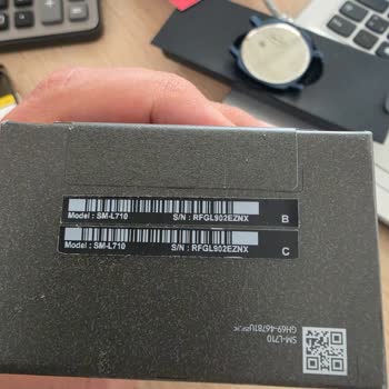 Media Markt'tan Yanlış Saat Gönderimi: Samsung Galaxy Watch Ultra 2 Yerine Analog Saat Teslim Edildi