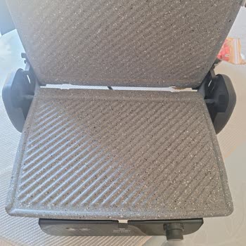 Tost Makinesi Çalışmıyor, Garanti Kapsamında Hemen Değişim Talebi
