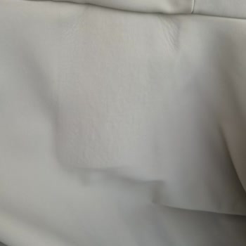Baloncuklu Ve Etiket Görünür Avva Montunda Kullanım Hatası İddiasına Karşı Ürün Değişimi Talebi