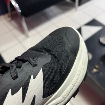 Salomon Alphaglide Erkek Koşu Ayakkabısında Kısa Sürede File Açılması Ve İade Talebi
