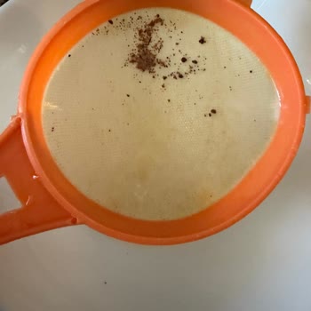 Tarım Kredi Sütlerinde Görülen Siyah Noktalar Güveni Sarsıyor