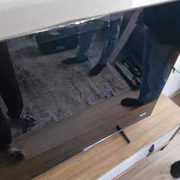 Hasarlı Televizyon İçin Samsung, Vatan Bilgisayar Ve Kolay Gelsin Kargo Sorumluluğu Atıyor