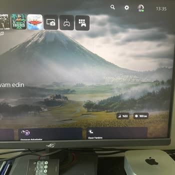 Asus Rog Strix XG27UCS Monitöründe Tekrar Eden Ekran Çizgileri Ve Uzun Servis Süreci