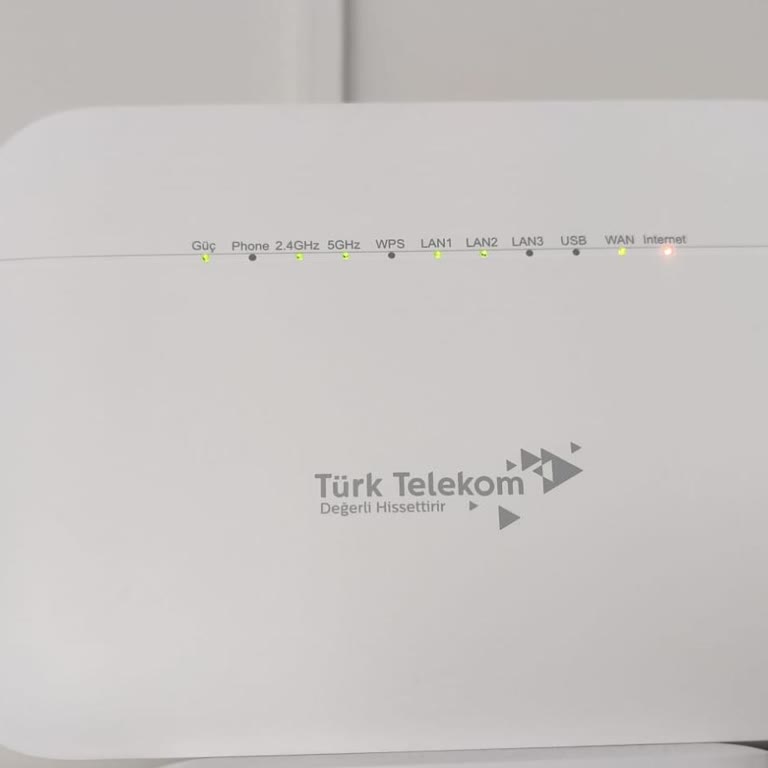 TurkNet Ev İnternet Kesintisi 24 Saatten Uzun Sürdü, Acil Çözüm Ve İade Talebi