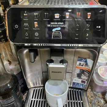Philips Lattego 5547/90 Kahve Makinesinde Sürekli Kahve Verememe Sorunu Ve Ürün Değişimi Talebi