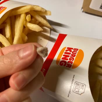 Niğde Burger King Şubesinde Yabancı Parça Çıkan Hamburger İçin Gıda Güvenliği İncelemesi Talebi