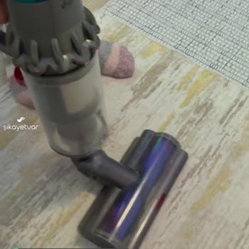 Dyson V15 Çalışırken Sürekli Durup Tekrar Çalışıyor!