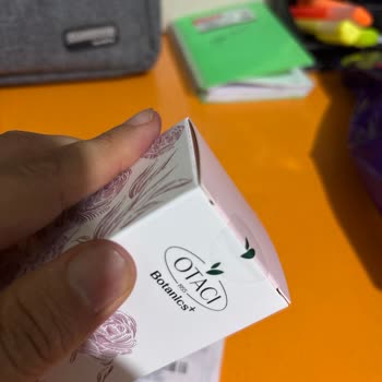 Gratis Mağazasında İndirimli Gül Suyu Ürününün Süresi Geçmiş Olması Nedeniyle İade Talebi