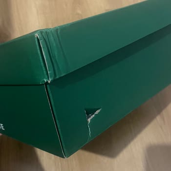 Lacoste Loafer’da Kullanım İzi Ve Renk Tutarsızlığı