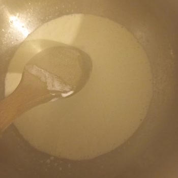Hakmar Gıda Halk Sana Kase Yağı Beyaz Kremamsı Görünüm Ve Erimeme Sorunu