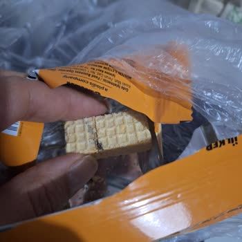 Ülker Gofretten Gelen Karartı Hijyen Sorunu