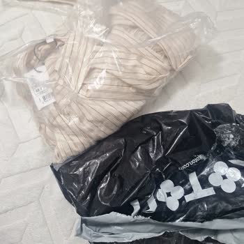 Koton Siparişinde Paketin Açılması Ve Ürünlerin Bebek Ürünleriyle Değiştirilmesi
