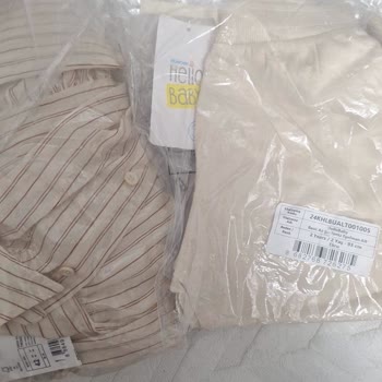 Koton Siparişinde Paketin Açılması Ve Ürünlerin Bebek Ürünleriyle Değiştirilmesi