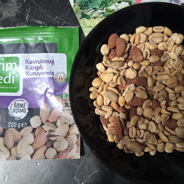 Koop Market Ambalaj Görseliyle Gerçek Kuruyemiş Kalitesi Uyuşmuyor