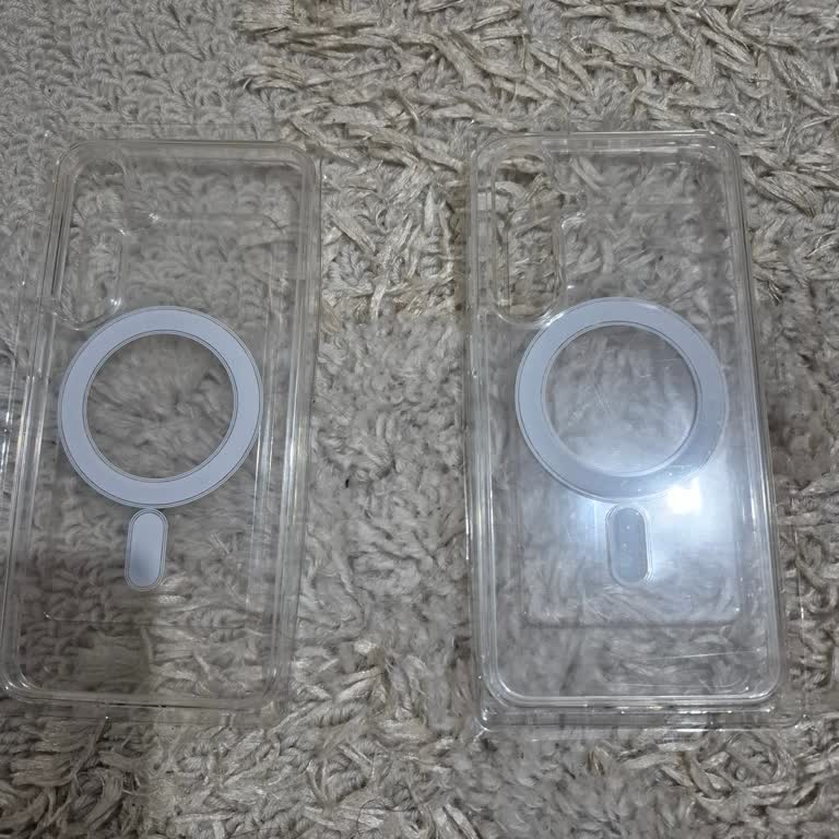 Ateş Kozmetik Reklamındaki Metal Çerçeveli Kılıf Yerine Şeffaf Plastik Kılıf Gönderildi