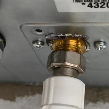 Daikin Kombide Sürekli Ses Ve Su Kaçağı, Oda Termostatı Kurulum Sorunu