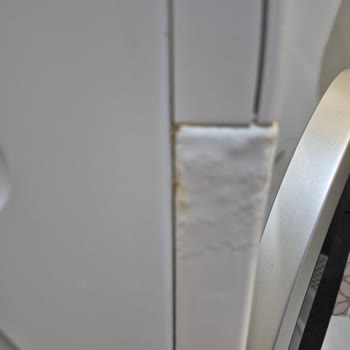Siemens Çamaşır Makinesinde Kısa Sürede Oluşan Pas Problemi İçin Ücretsiz Onarım Talebi