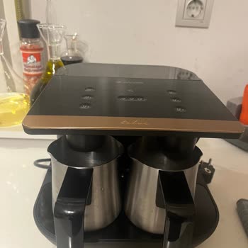 Arçelik Servisinde Çizik Kahve Makinesi Ve Yanlış Eklenen Cezveler